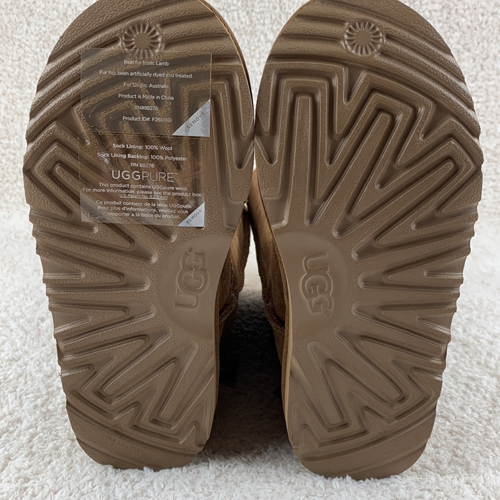 Ugg Kid's Bailey Bow/ Tall Size 2 - Picture 6 of 8